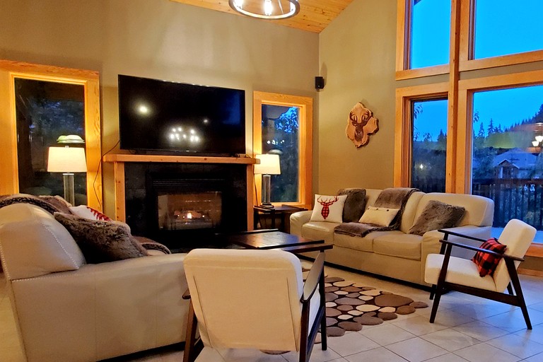 Vacation Rentals (Canada, Sun Peaks, British Columbia)