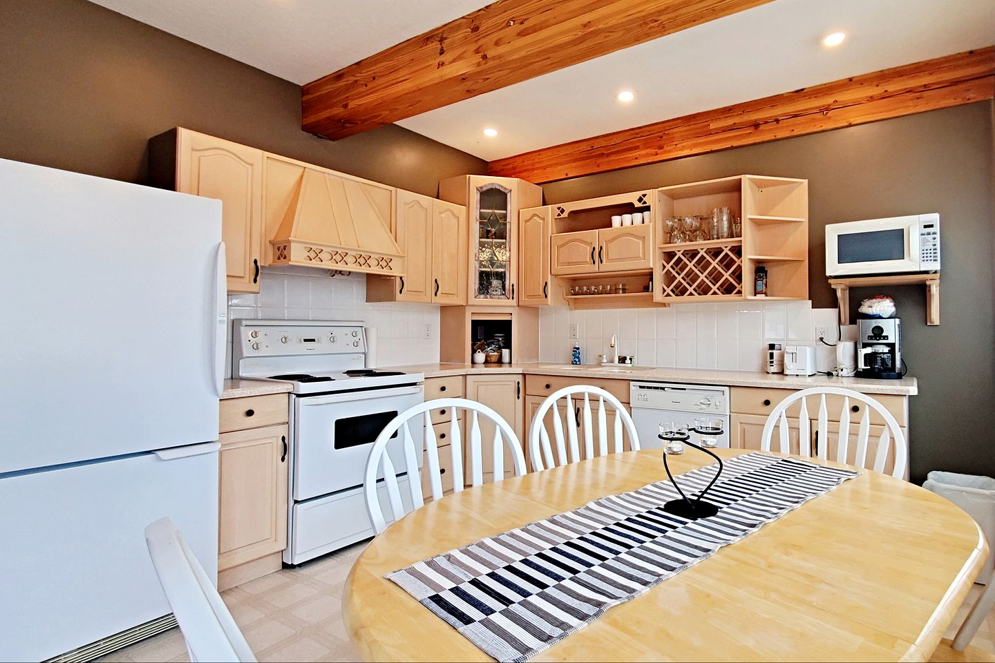 Cozy Chalet Suite near Tod Mountain for a Peaceful Getaway in Nature in Sun Peaks, British Columbia