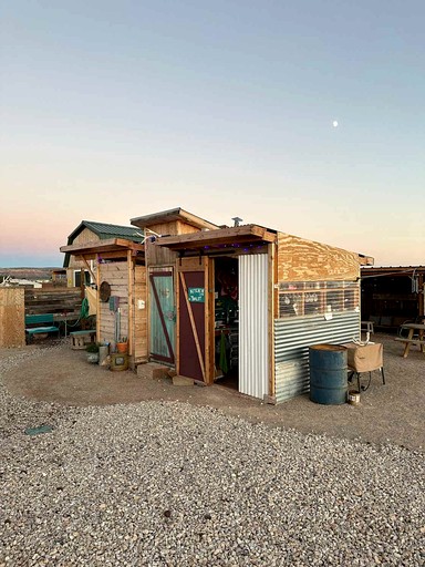 Caravans (United States of America, Cane Beds, Arizona)