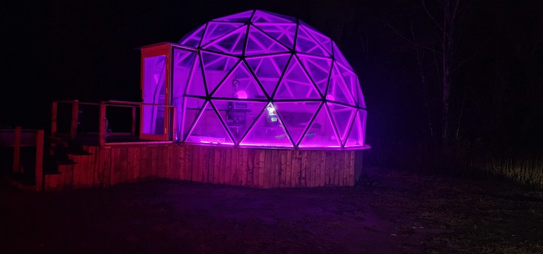 Domes (Canada, --, Ontario)