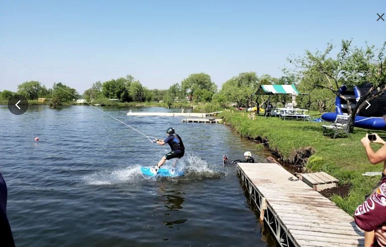 Domes (Canada, Zephyr, Ontario)