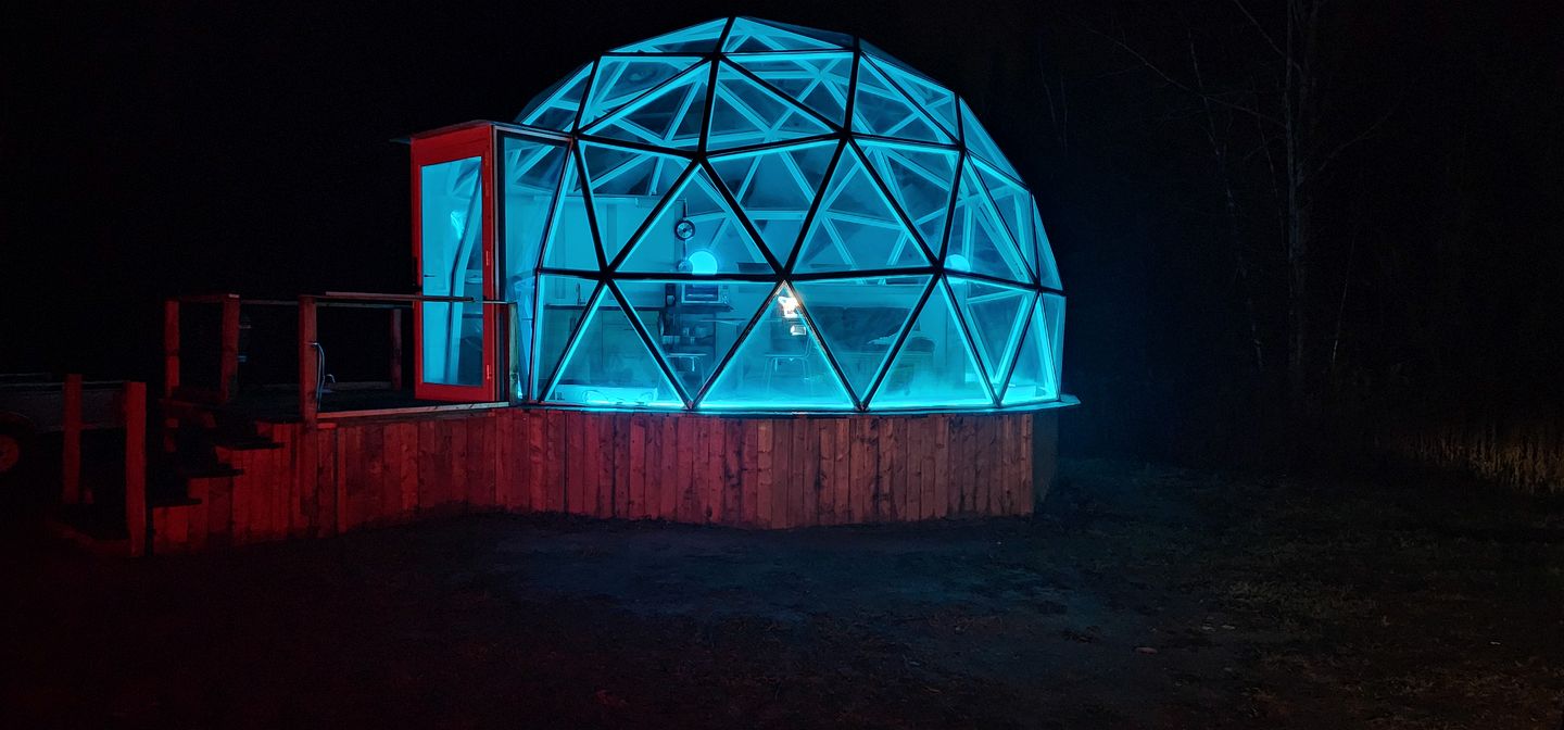Incredible Glass Dome for a Unique Romantic Getaway in Nature in Zephyr, Ontario