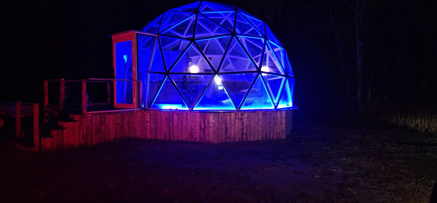 Incredible Glass Dome for a Unique Romantic Getaway in Nature in Zephyr, Ontario