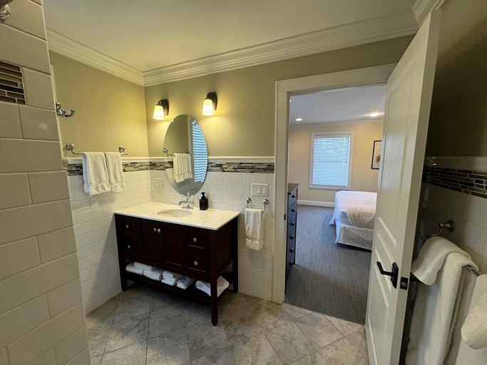 Cottages (United States of America, Lanesborough, Massachusetts)