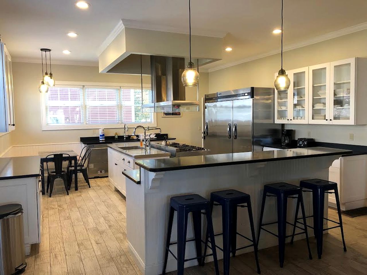 Four-Bedroom Luxury House Rental on Pontoosuc Lake in the Berkshires