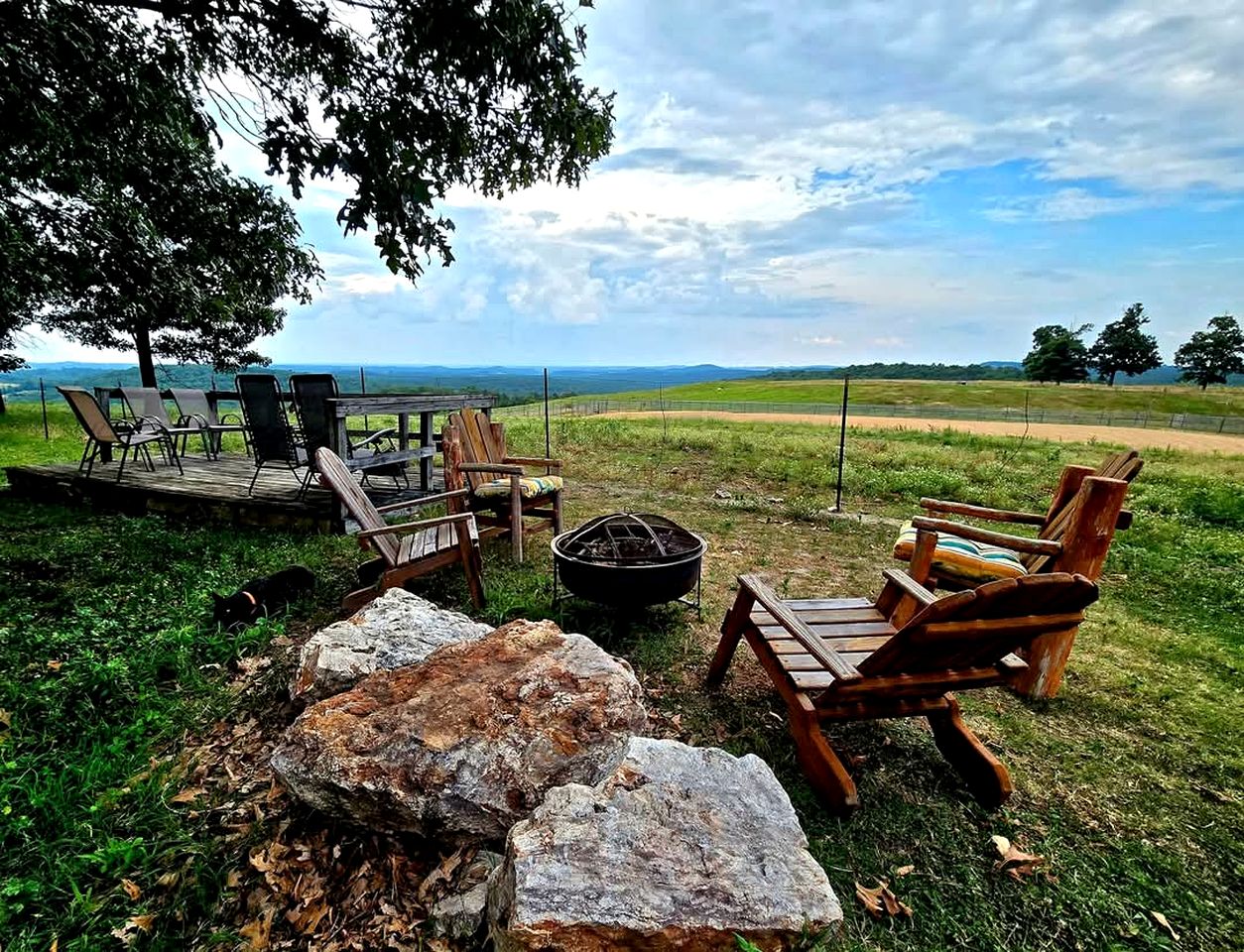 Incredible Converted Bus on a Private Horse Ranch for a Unique Couples Escape in Gainesville, Missouri