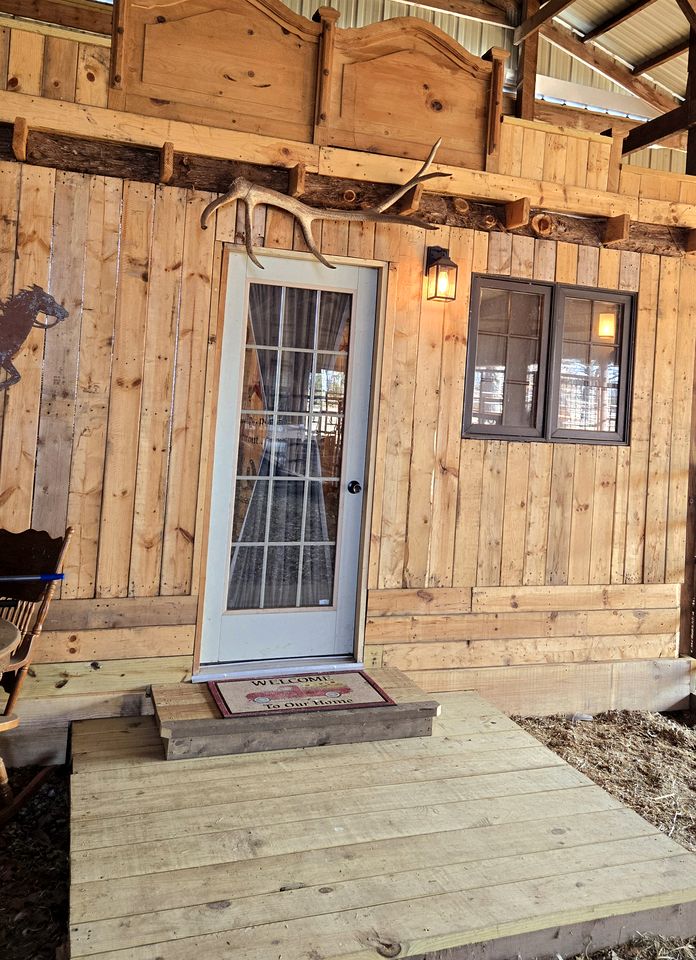 Incredible Converted Bus on a Private Horse Ranch for a Unique Couples Escape in Gainesville, Missouri