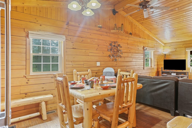 Vacation Rentals (United States of America, Logan, Ohio)