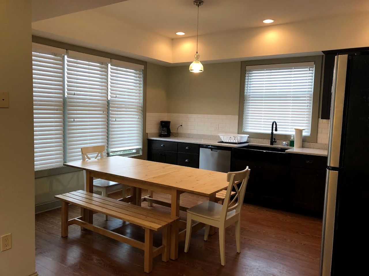 Beautiful Cottage Rental on Lakeside Property in The Berkshires, Massachusetts