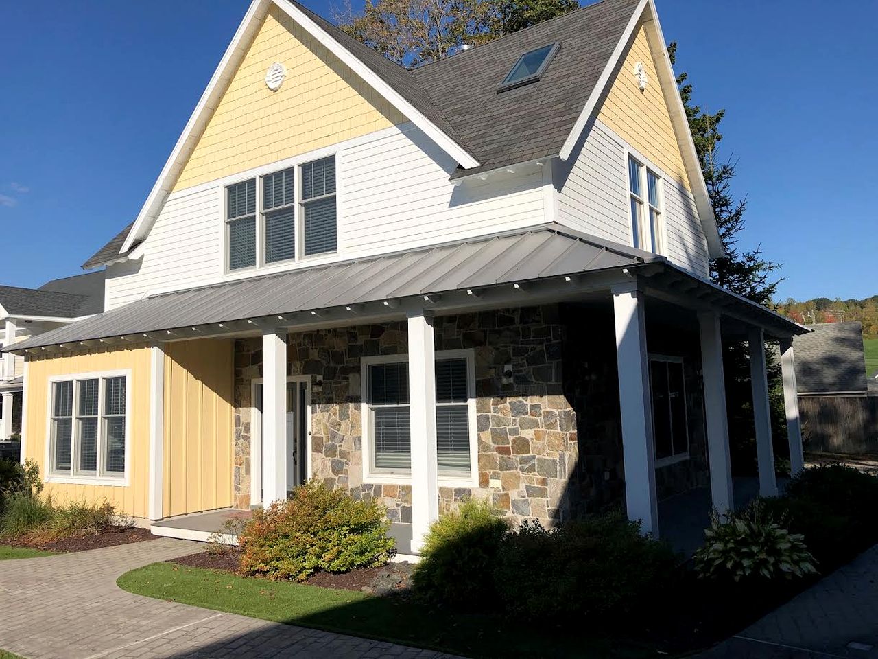 Cottages (United States of America, Lanesborough, Massachusetts)