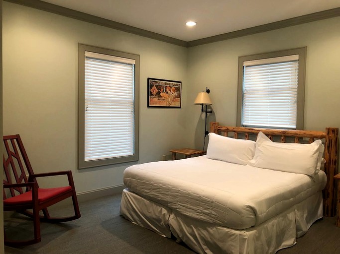 Cottages (United States of America, Lanesborough, Massachusetts)