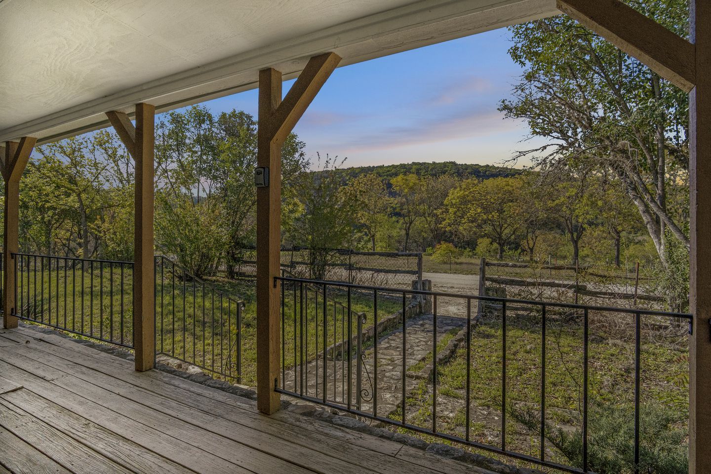 Charming Cottage, Perfectly Situated near Medina for Fun Outdoor Adventures in Texas Hill Country