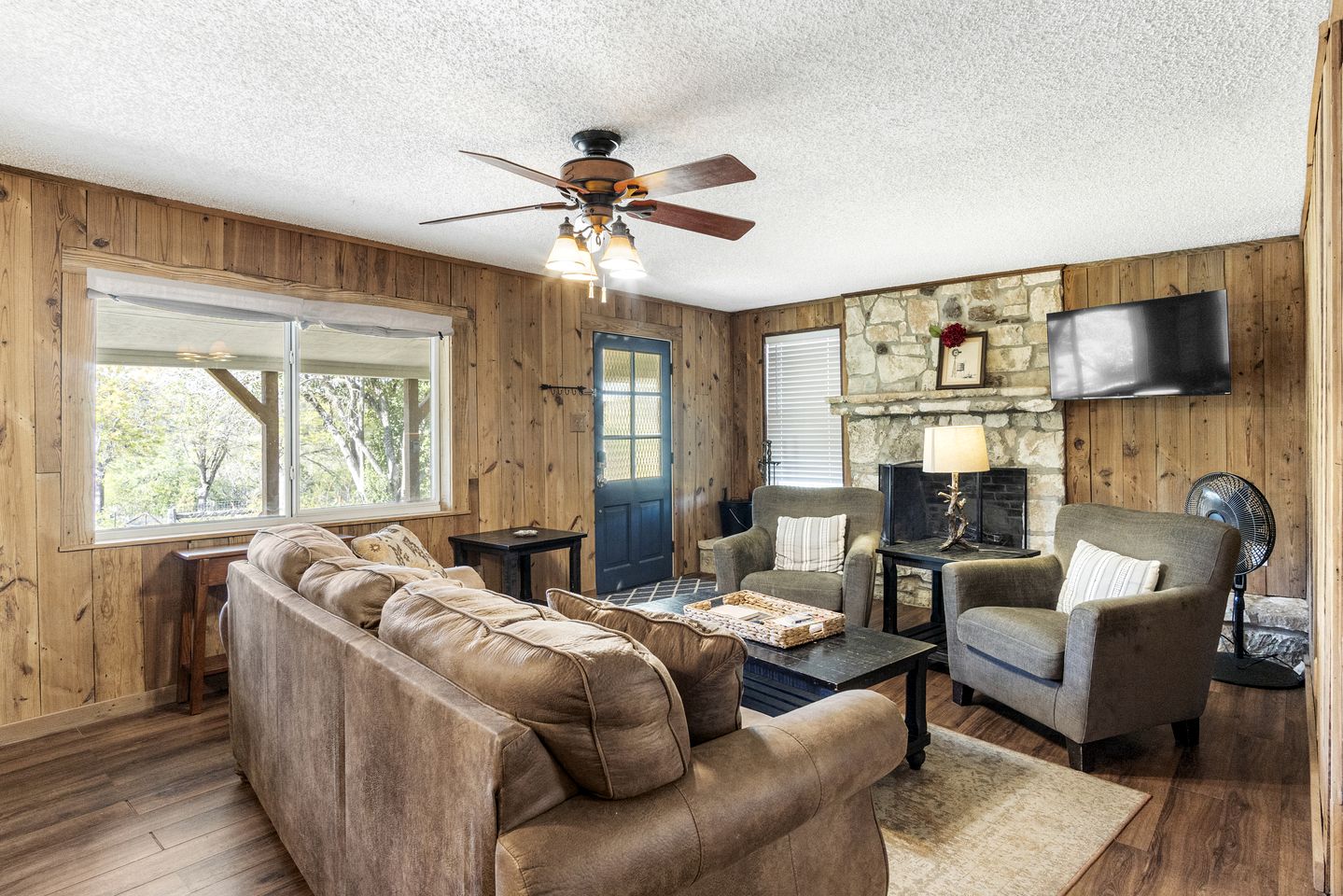 Charming Cottage, Perfectly Situated near Medina for Fun Outdoor Adventures in Texas Hill Country
