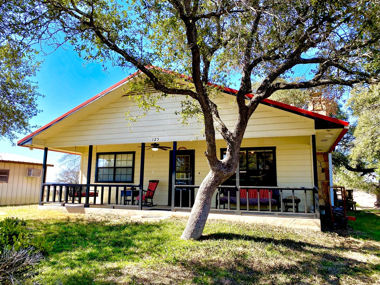 Serene Vacation Rental Oasis near Llano River in Texas