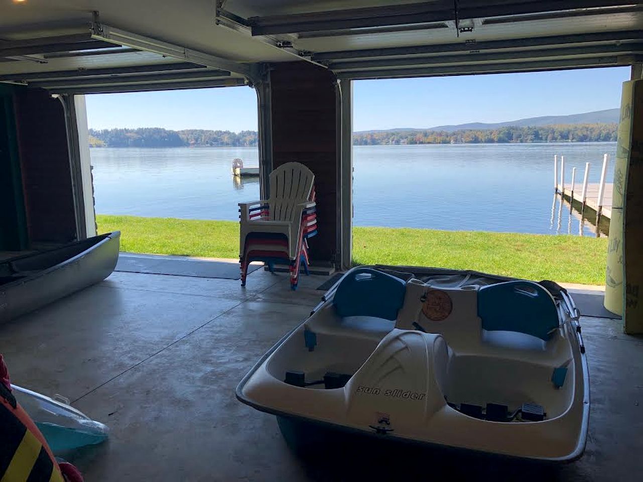 Spacious Guest Cottage Rental on Lake in The Berkshires, Massachusetts