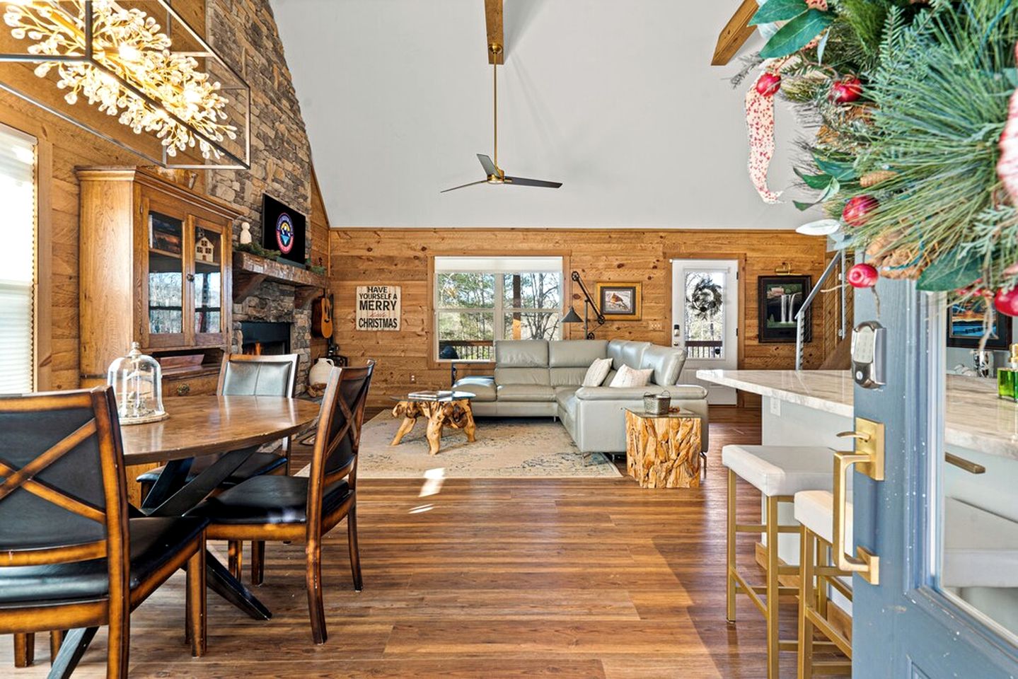 Peaceful Cabin for an Amazing Getaway in the North Georgia Mountains in Suches