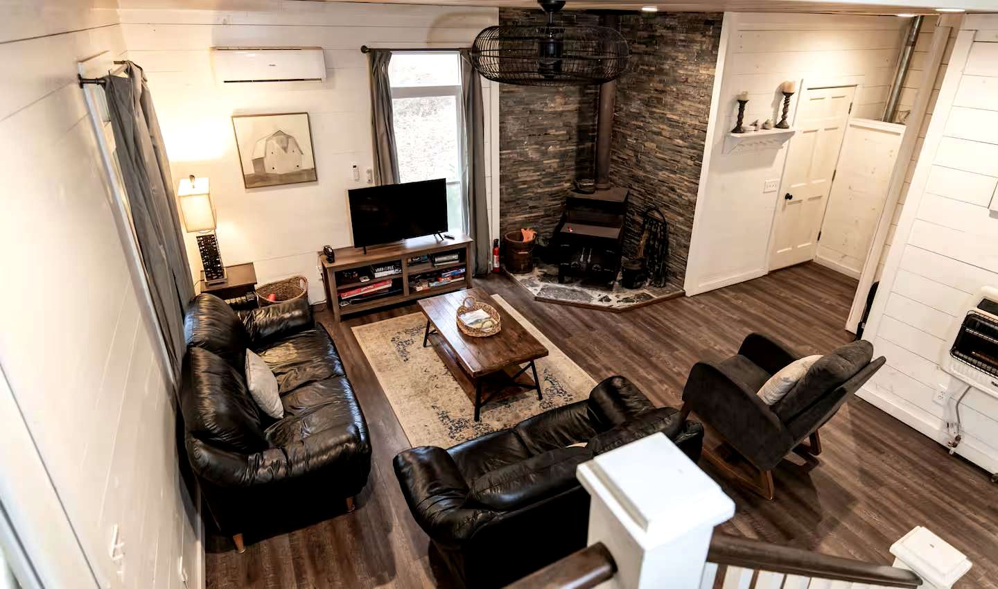 Secluded Cabin on Suches Creek and in the National Forest for a Relaxing Georgia Getaway