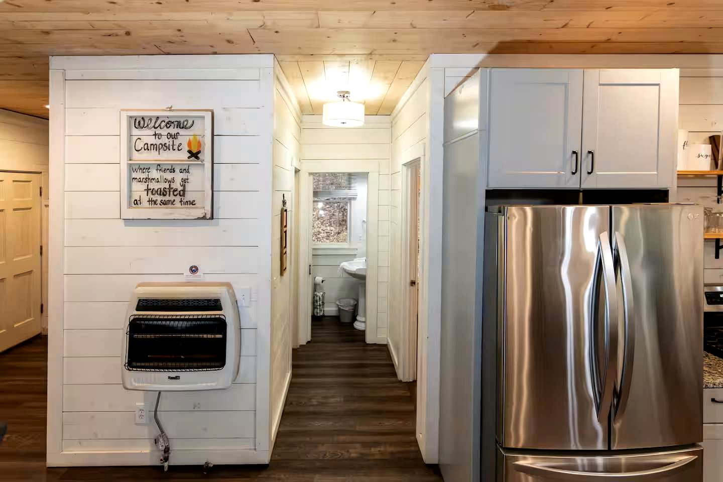 Secluded Cabin on Suches Creek and in the National Forest for a Relaxing Georgia Getaway