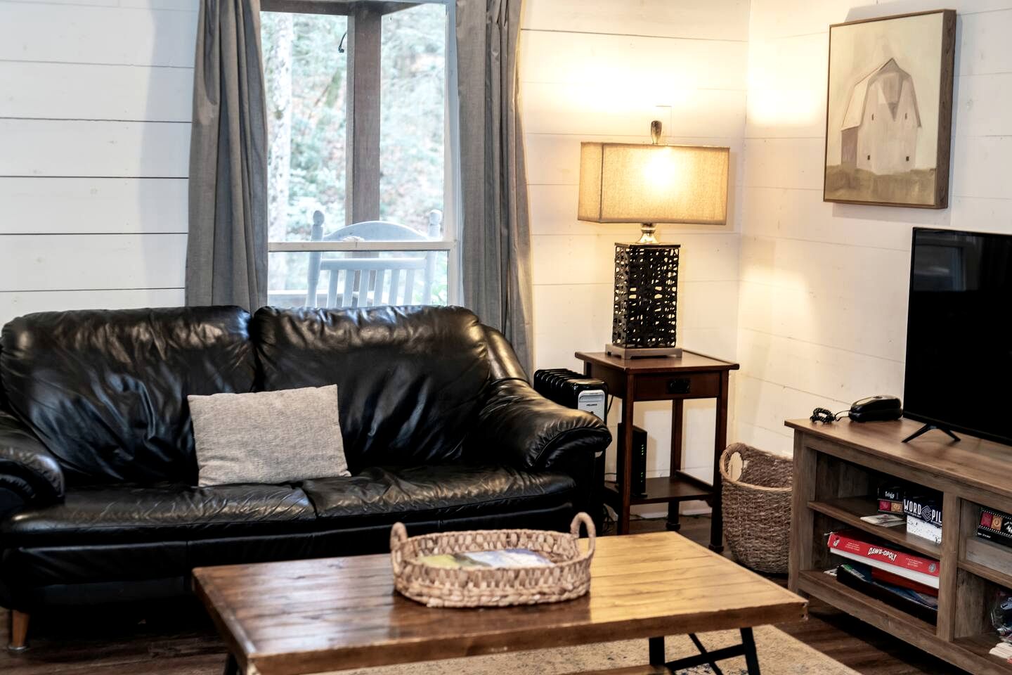 Secluded Cabin on Suches Creek and in the National Forest for a Relaxing Georgia Getaway