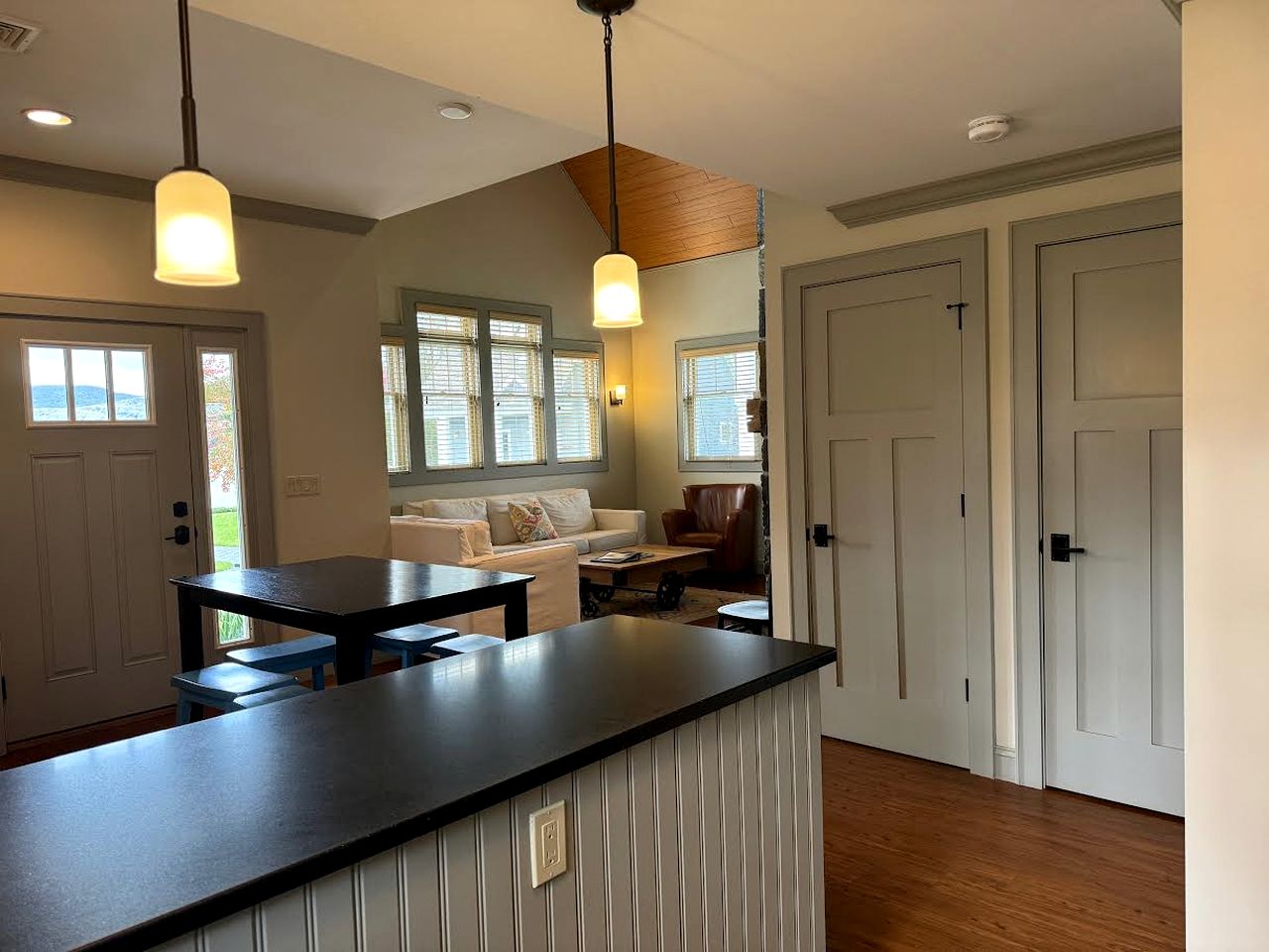 Impressive Family-Friendly Lake Cottage in The Berkshires, Massachusetts