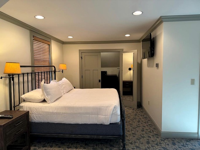 Cottages (United States of America, Lanesborough, Massachusetts)