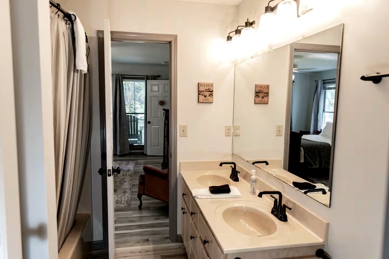 Cabins (United States of America, Suches, Georgia)