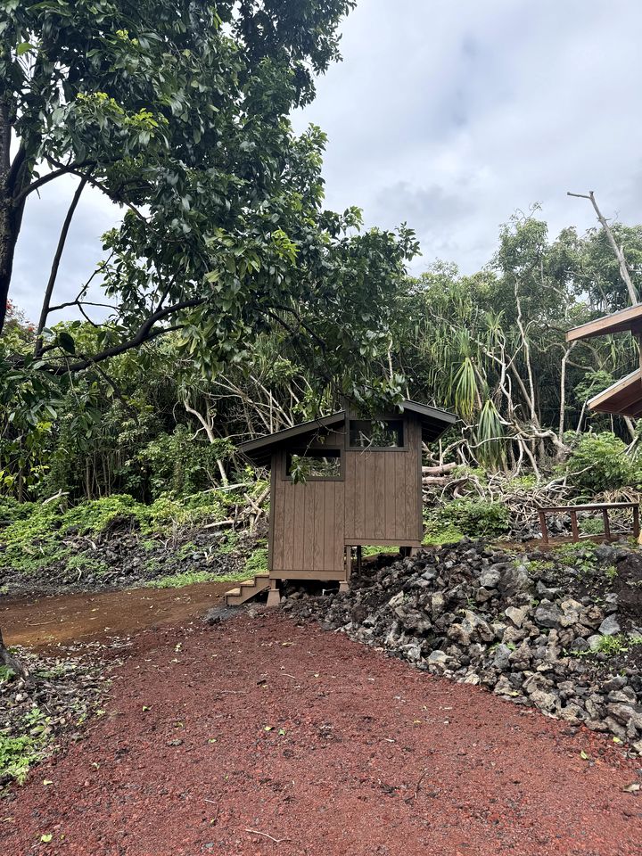 Scenic Oceanfront Glamping with Fire Pit and Tropical Surroundings near Kalapana, Hawaii