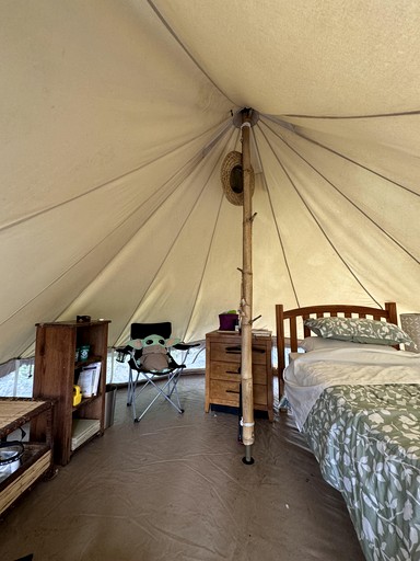 Bell Tents (United States of America, --, Hawaii)