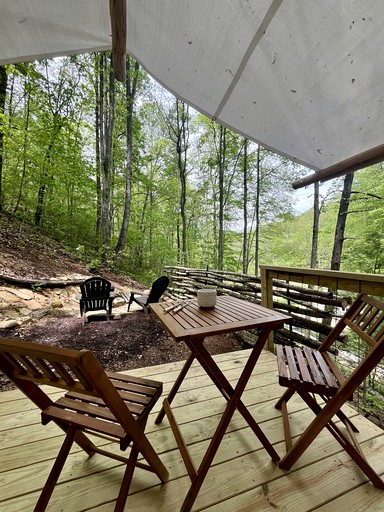 Safari Tents (United States of America, Bryson City, North Carolina)