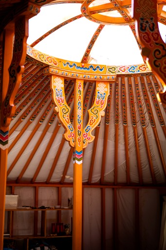 Yurts (Canada, --, --)