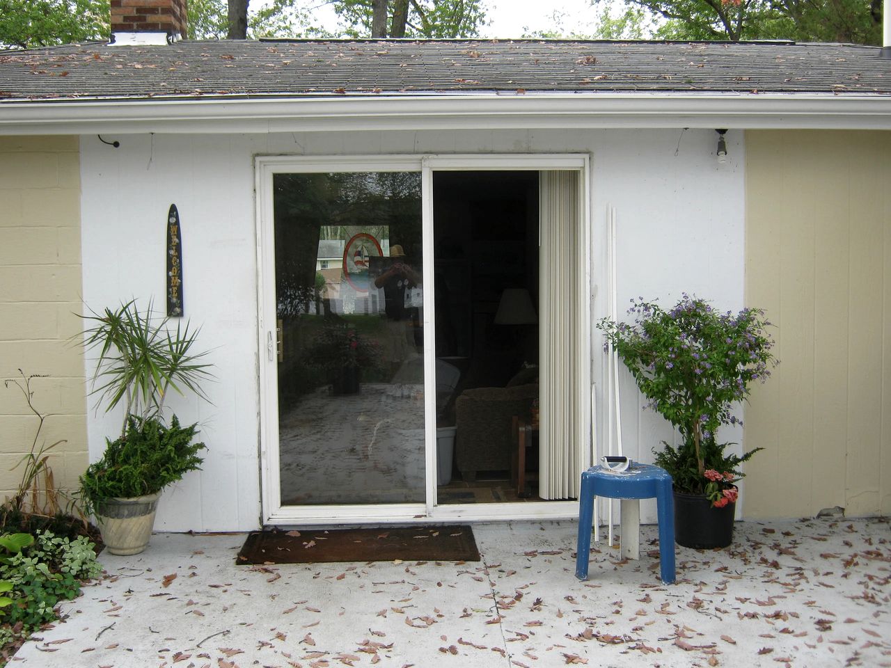 Blissful Lakeside Vacation Home with Pavilion and Dock near Woodland Park in Bitely, Michigan