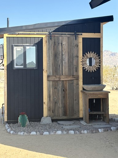 Cabins (United States of America, Joshua Tree, California)