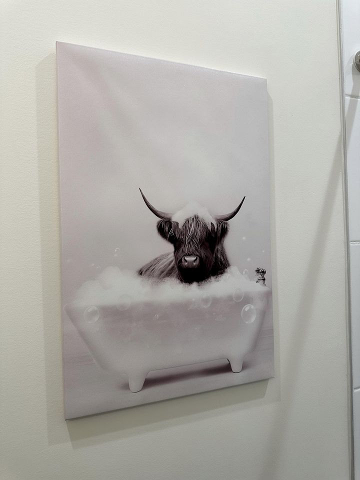 Charming Rancho-Style Cabin with Hot Tub & Sunset Views near Gruene in New Braunfels, Texas