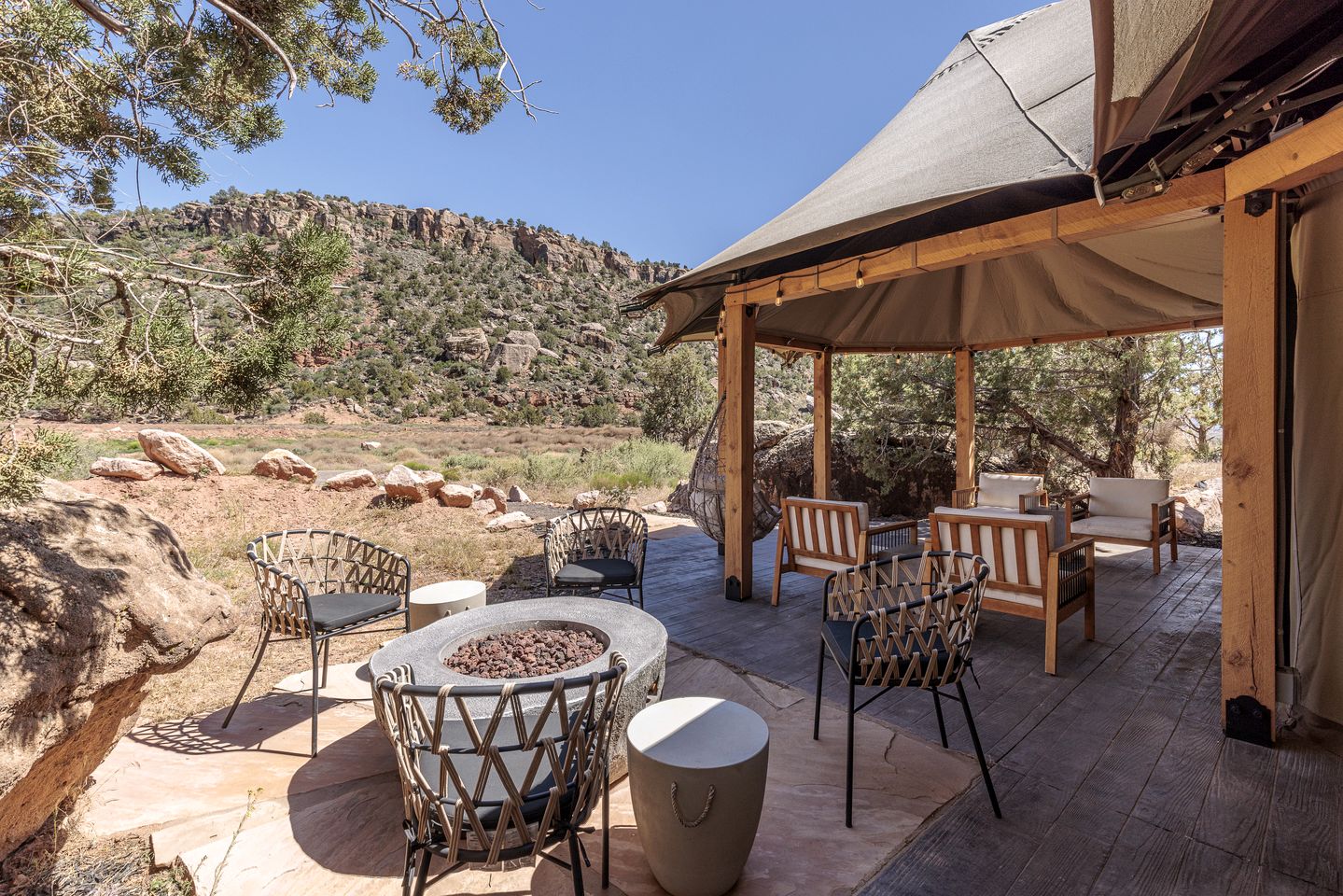 Beautiful Safari Tent with Incredible Scenery for a Unique Getaway near Zion National Park in Utah