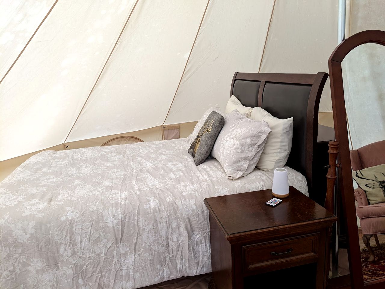 Beautiful Pet-Friendly Bell Tent for a Peaceful Off-Grid Getaway in Westlock County, Alberta