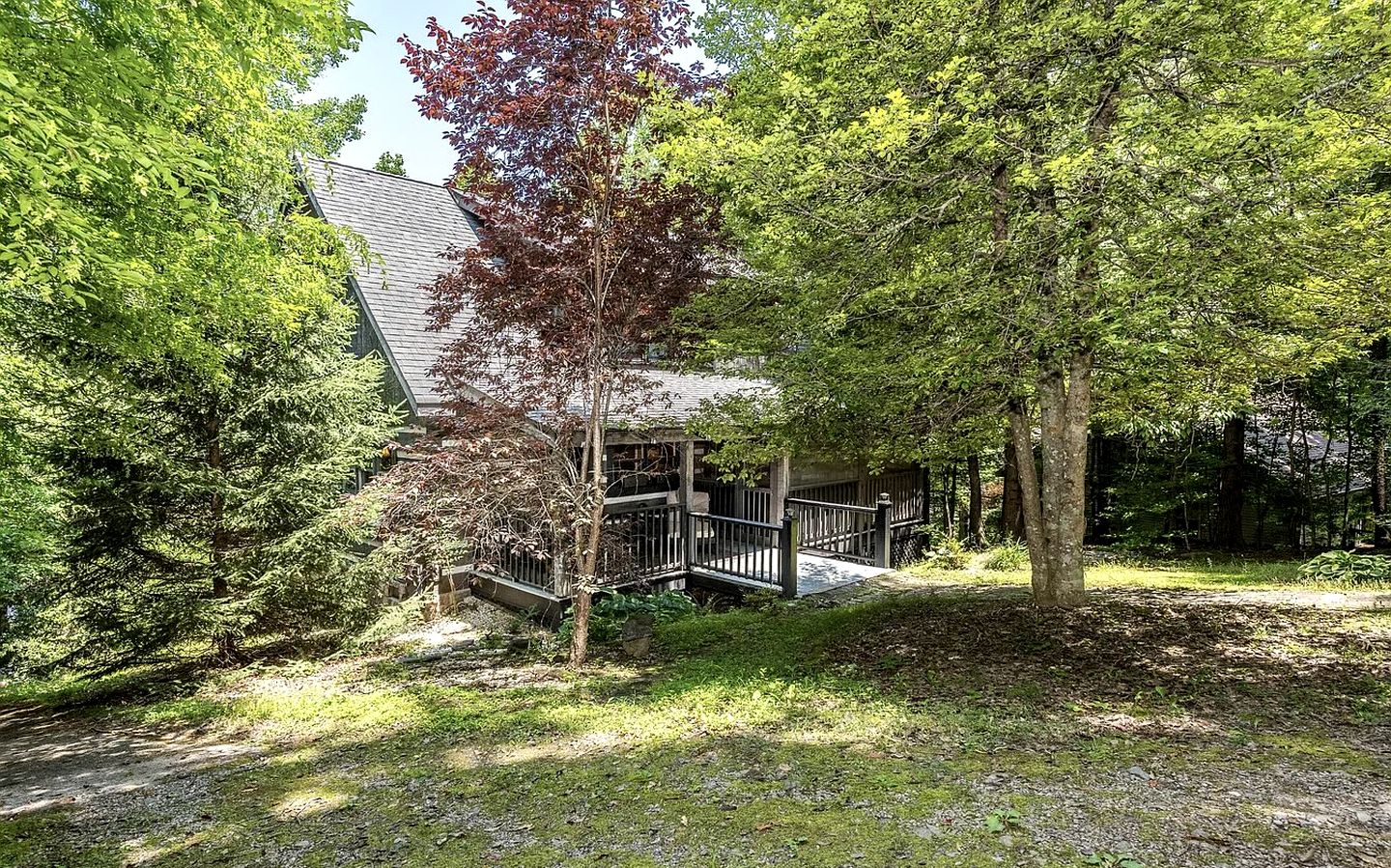 Peaceful Hillside Retreat with Panoramic Valley Views near Wineries in Newberg, Oregon