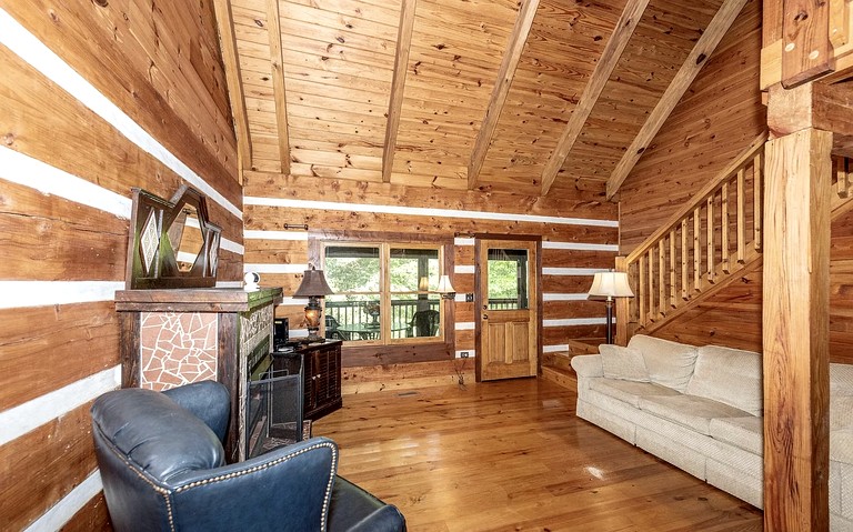 Cabins (United States of America, Newberg, Oregon)