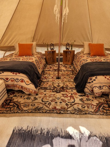 Bell Tents (United States of America, Willow Creek, California)