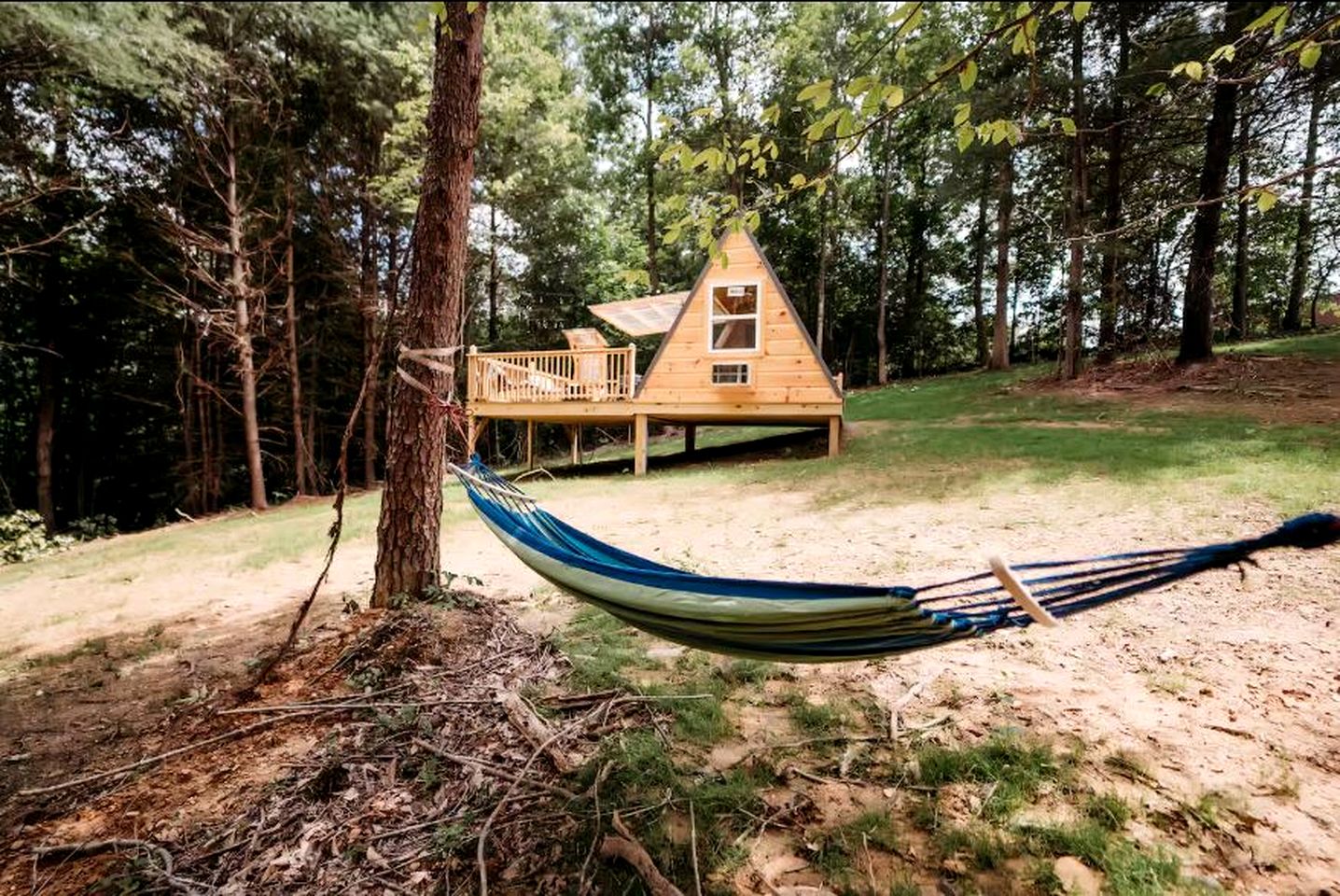 Cozy Modern A-Frame with Private Access Trail to Black Creek in Robbins, Tennessee