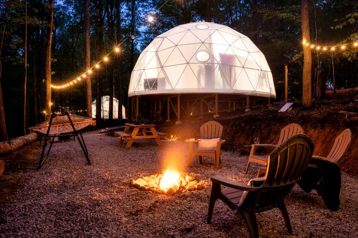 Luxurious Dome Surrounded by Nature for a Unique Romantic Escape near Brimstone and Big South Fork in Tennessee