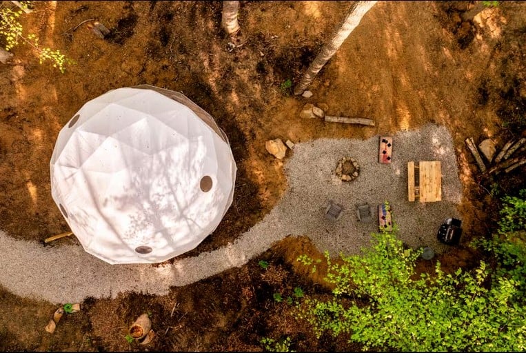Domes (United States of America, Robbins, Tennessee)