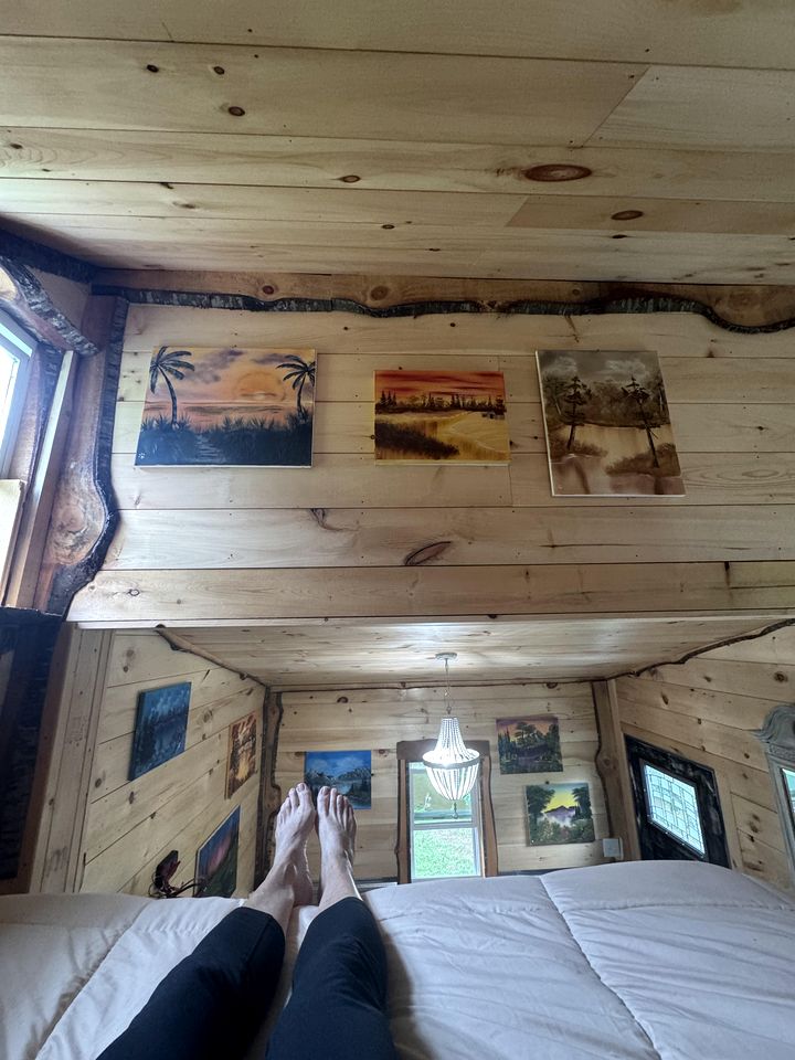 Cozy Tiny Cabin by the Creek for a Unique Pet-Friendly Getaway in Hillsville, Virginia