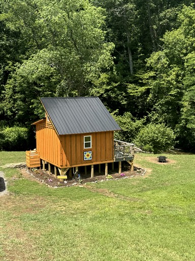 Cabins (United States of America, Hillsville, Virginia)