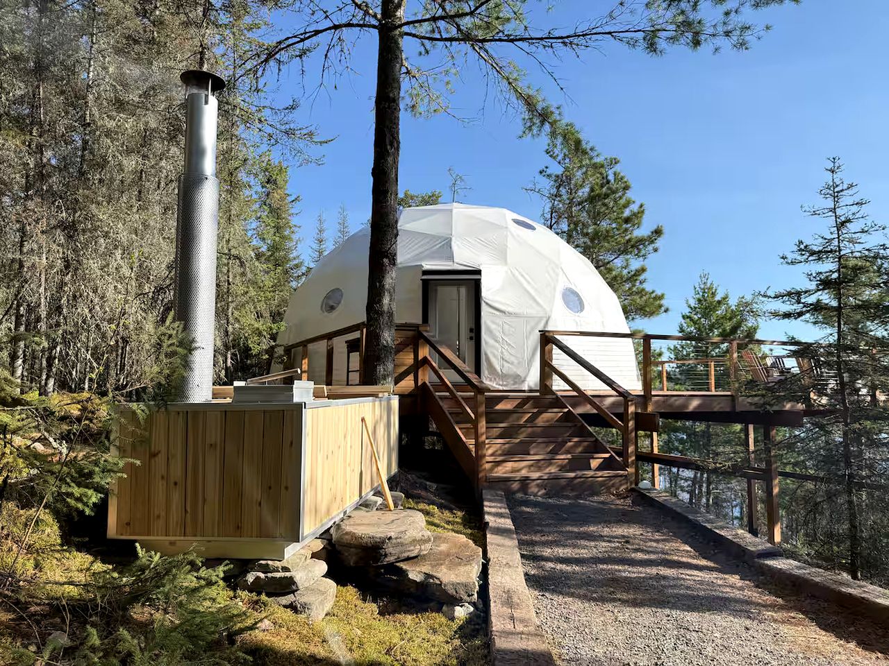 Luxury Treetop Glamping Dome with Private Hot Tub near Crane Lake, Minnesota
