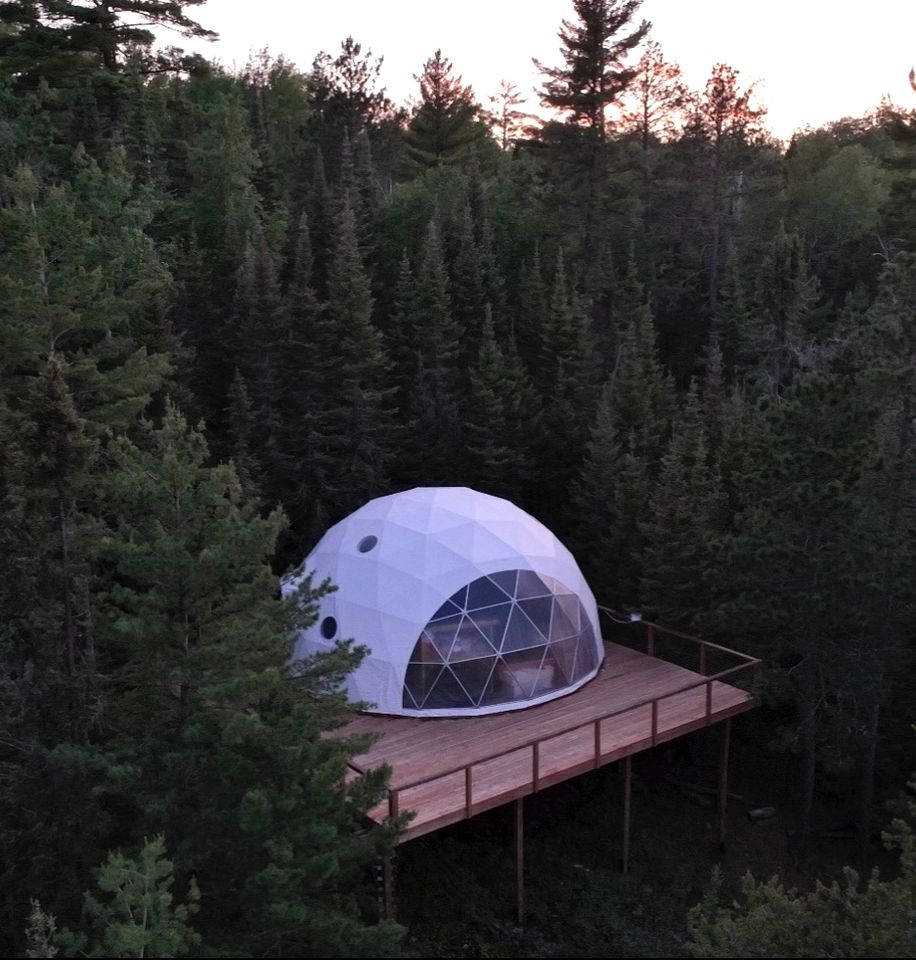 Luxury Treetop Glamping Dome with Private Hot Tub near Crane Lake, Minnesota