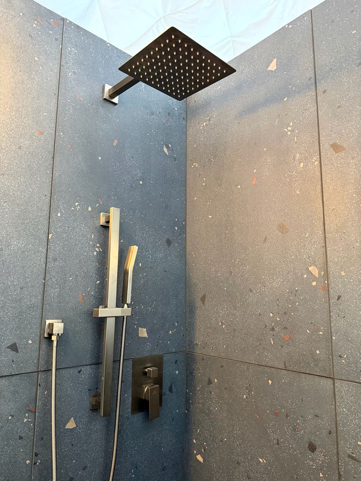 Dreamy Luxury Glamping Dome with Lakefront Views near Voyageurs National Park in Crane Lake, MN