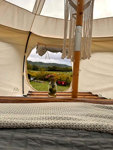 Bell Tents (Canada, --, Quebec)