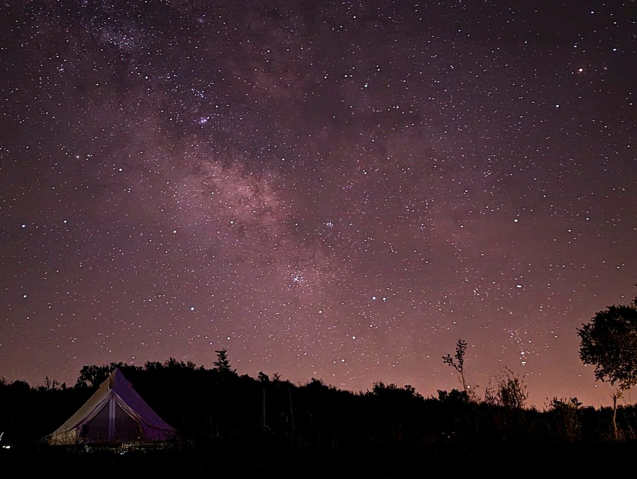 Peaceful Bell Tent on a Serene Farm for a Relaxing Escape in Nature in Beja District, Portugal