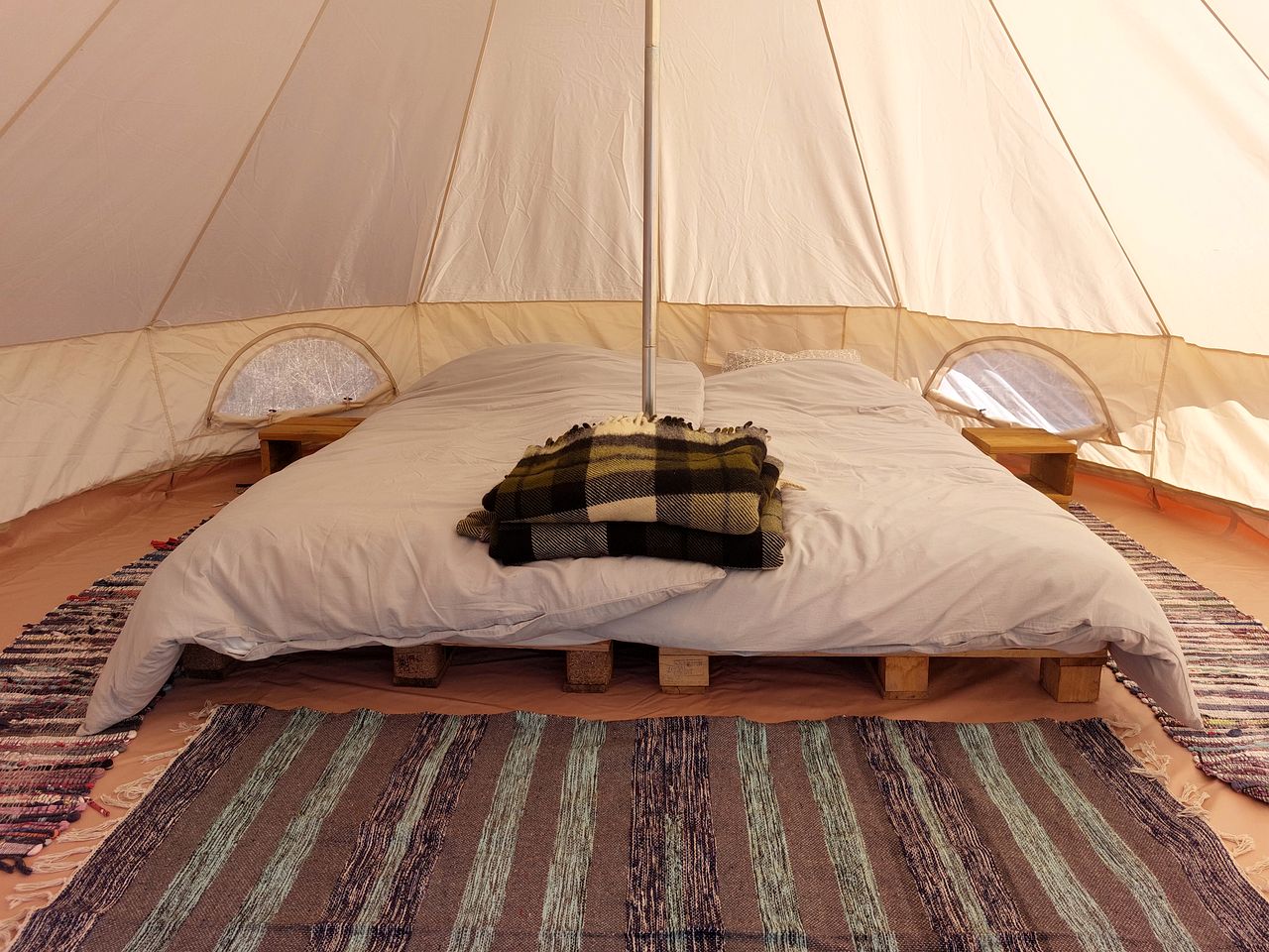 Peaceful Bell Tent on a Serene Farm for a Relaxing Escape in Nature in Beja District, Portugal