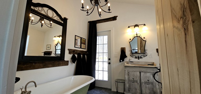 Cottages (United States of America, --, Connecticut)